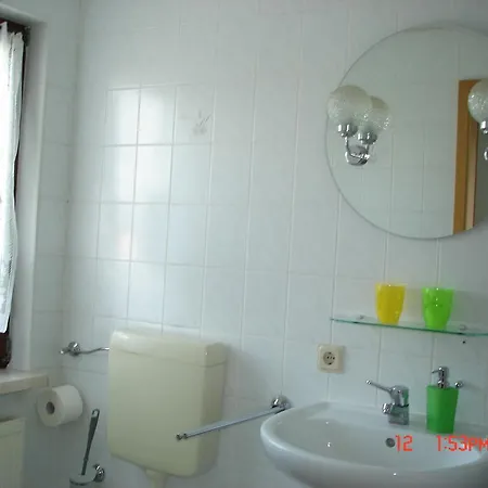 Zum Schwanenteich Maison d'hôtes Haldensleben
