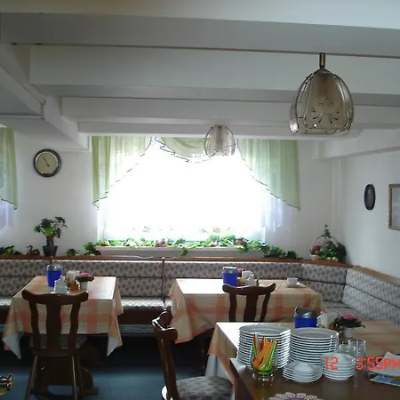 Zum Schwanenteich Gasthof