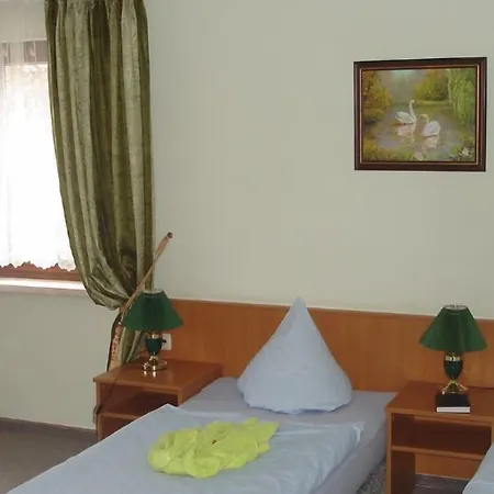 Zum Schwanenteich Гостевой дом