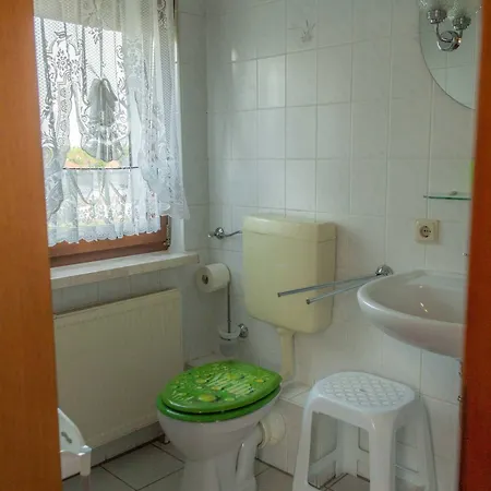 Гостевой дом Zum Schwanenteich 3*