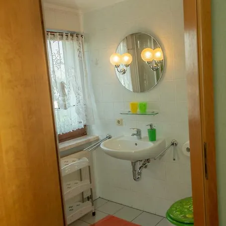 Zum Schwanenteich Maison d'hôtes Haldensleben