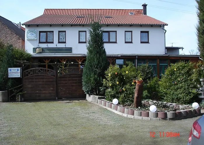 Zum Schwanenteich Gasthof 3*