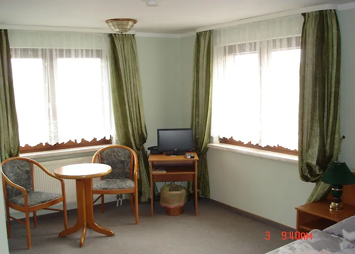 Zum Schwanenteich Gasthof