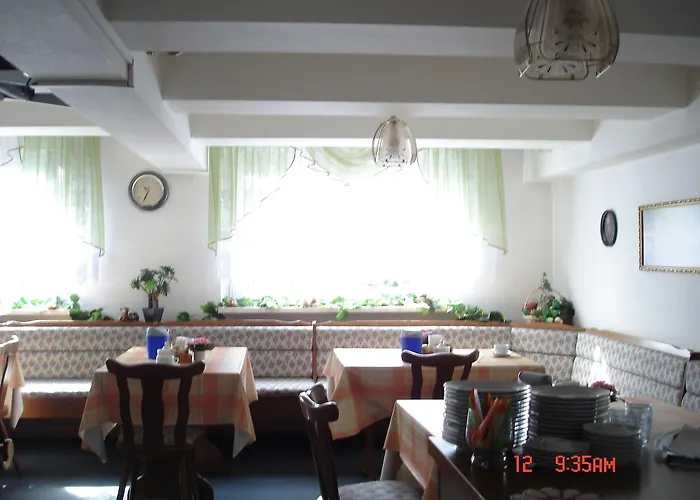 Zum Schwanenteich 3* Haldensleben