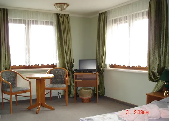 Zum Schwanenteich Gasthof